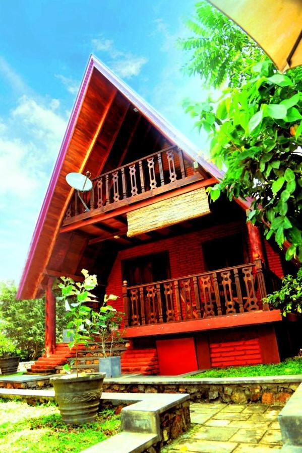 D Family Resort Anuradhapura Exterior foto